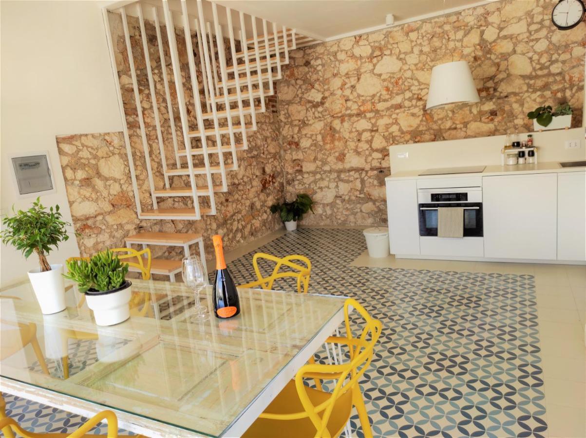 Suite Bagnara- Ortigia Holidays Сиракузы Экстерьер фото